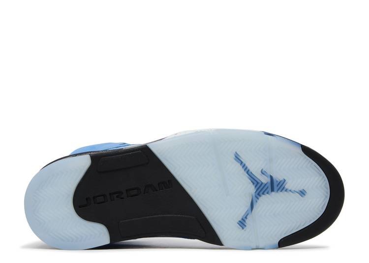 Jordan Retro 5 Unc Réplica