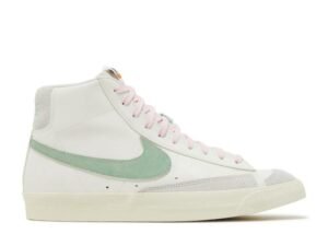 BLAZER MID 77' 'CERTIFIED FRESH SAIL ENAMED GREEN'
