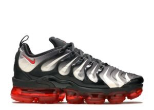 AIR VAPORMAX PLUS 'BLACK RED'