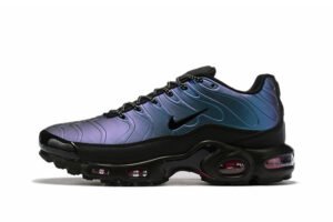 AIR MAX PLUS TN 'THROWBACK FUTURE'