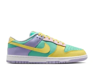 SB DUNK LOW 'EASTER'