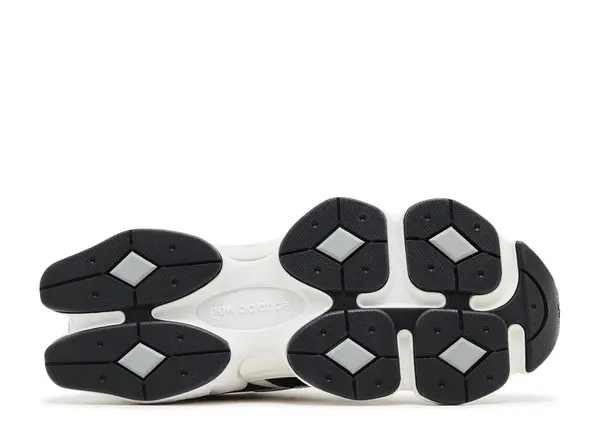 NEW BALANCE 9060 'BLACK WHITE' - Imagen 4