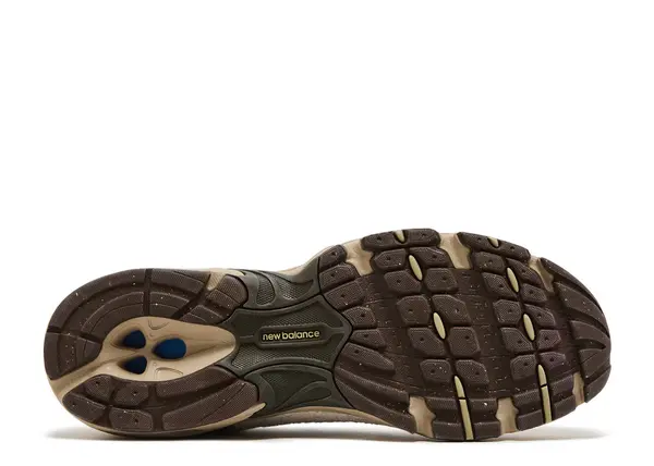 NEW BALANCE 530 'LINEN LICENSE' - Imagen 4