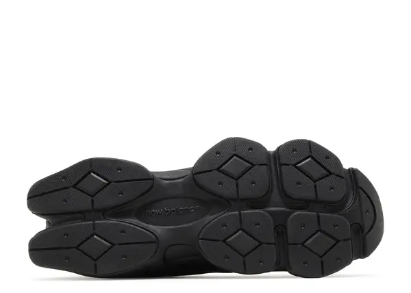 NEW BALANCE 9060 'TRIPLE BLACK SUEDE' - Imagen 4