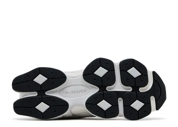 NEW BALANCE 9060 'WHITE BLACK METALLIC SILVER' - Imagen 4