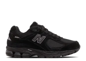 NEW BALANCE 2002R 'BLACK METALLIC'