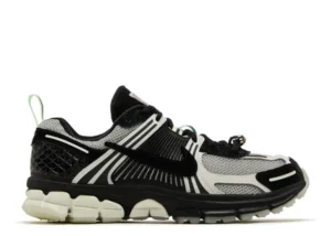 NIKE VOMERO 5 'HALLOWEEN SPIDE'