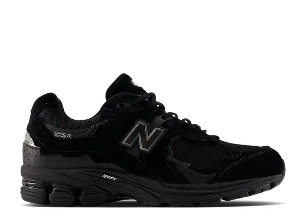 NEW BALANCE 2002R PROTECTION PACK 'BLACK'