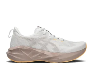 ASICS NOVABLAST 5 'WHITE FAWN'