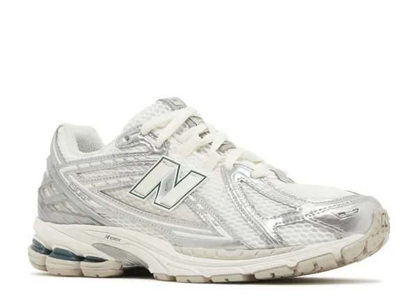 NEW BALANCE 1906 'SILVER METALLIC CREAM' - Imagen 2