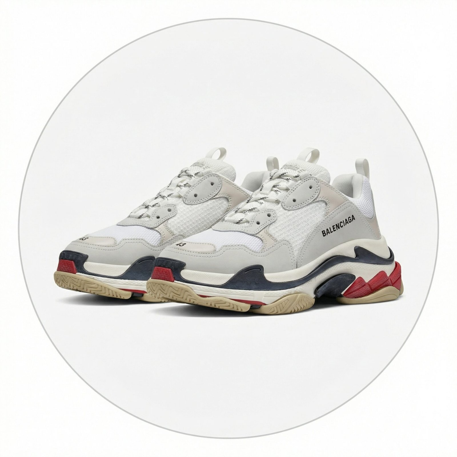 BALENCIAGA TRIPLE S RÉPLICAS