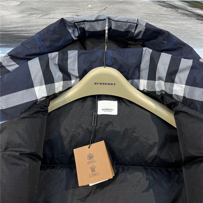CHAQUETÓN BURBERRY - Imagen 3
