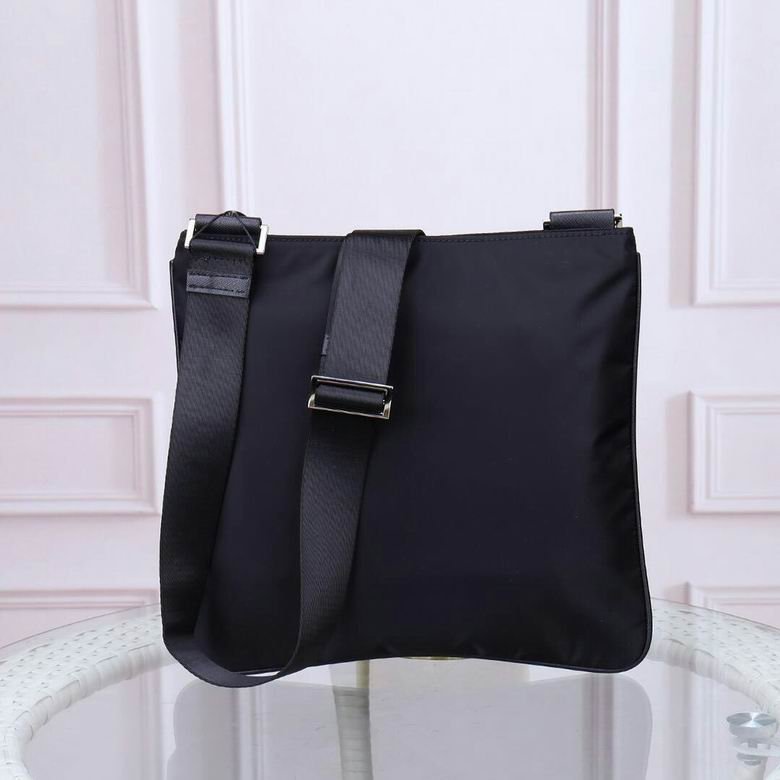 BOLSO MESSENGER PRADA - Imagen 9
