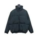 CHAQUETA FEAR OF GOD - ESSENTIALS GRIS OSCURO