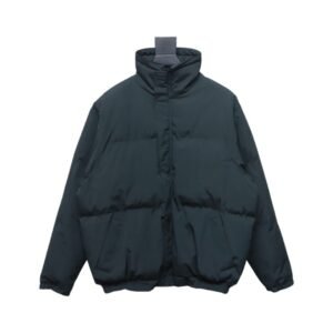 CHAQUETA FEAR OF GOD - ESSENTIALS GRIS OSCURO