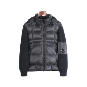 CHAQUETA C.P. COMPANY - NEGRA