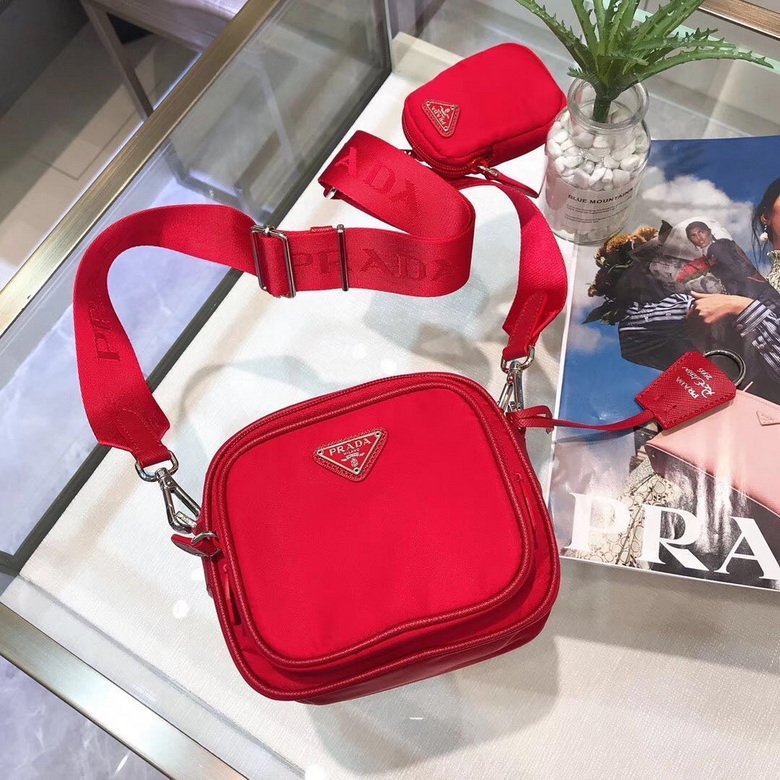 BOLSO MESSENGER PRADA - Imagen 8