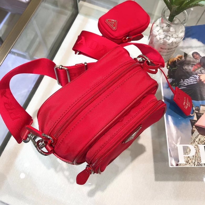 BOLSO MESSENGER PRADA - Imagen 6