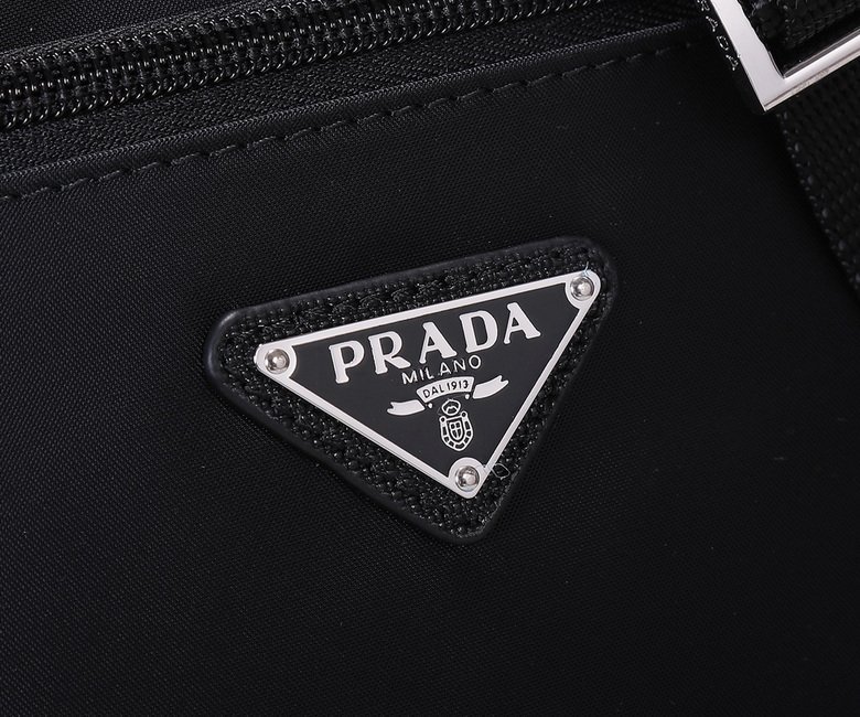 BOLSO MESSENGER PRADA - Imagen 7