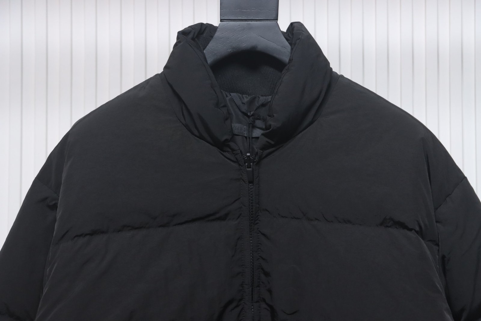 CHAQUETA FEAR OF GOD - ESSENTIALS NEGRA - Imagen 3