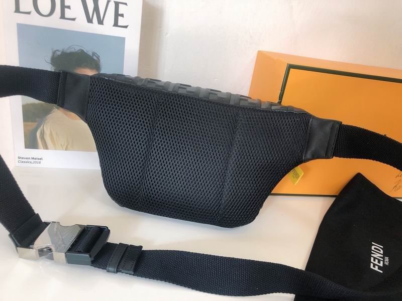 BOLSO WAIST FENDI - Imagen 6