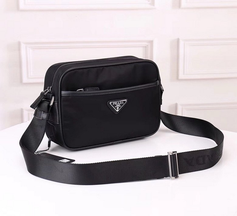 BOLSO MESSENGER PRADA - Imagen 2