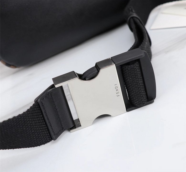 BOLSO WAIST FENDI - Imagen 5