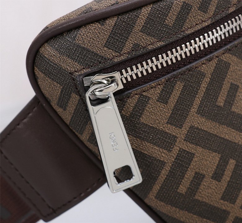 BOLSO WAIST FENDI - Imagen 9