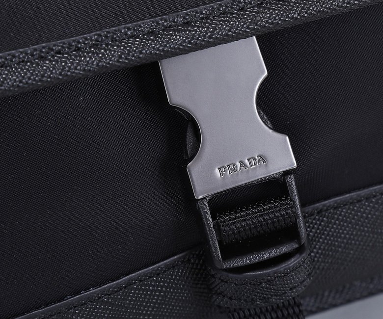 BOLSO MESSENGER PRADA - Imagen 5