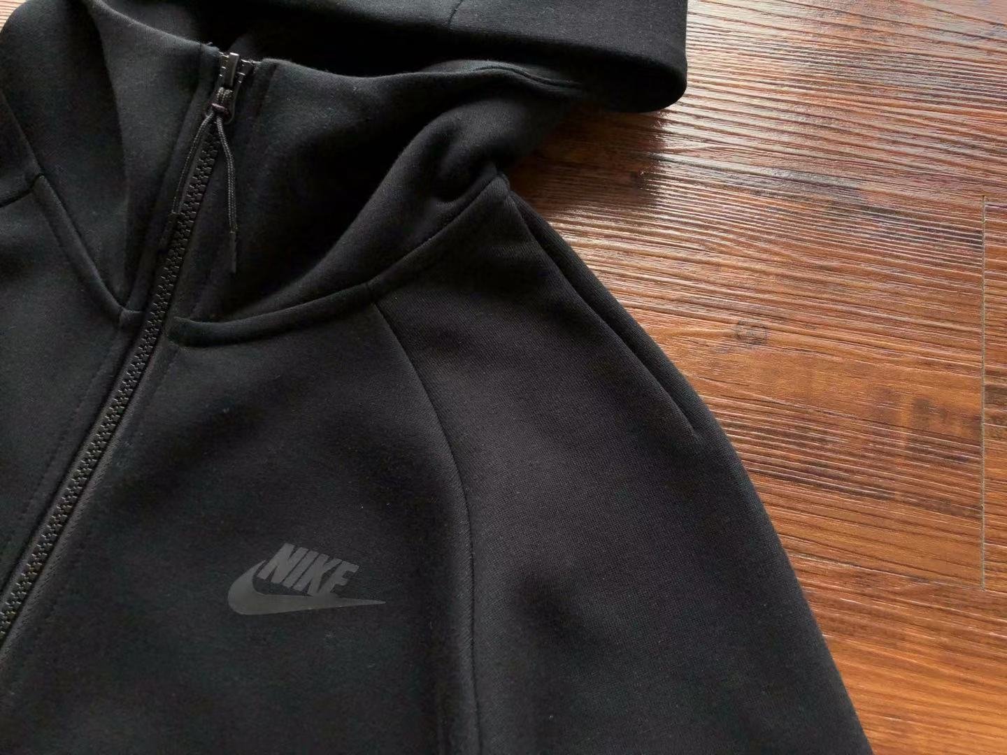 NIKE TECH FLEECE TRACKSUIT - Imagen 6
