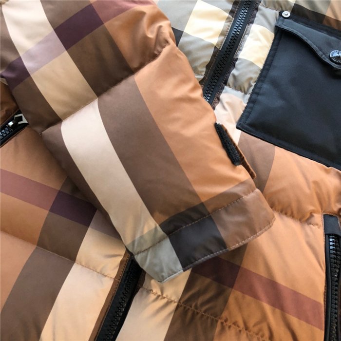 CHAQUETÓN BURBERRY - Imagen 4