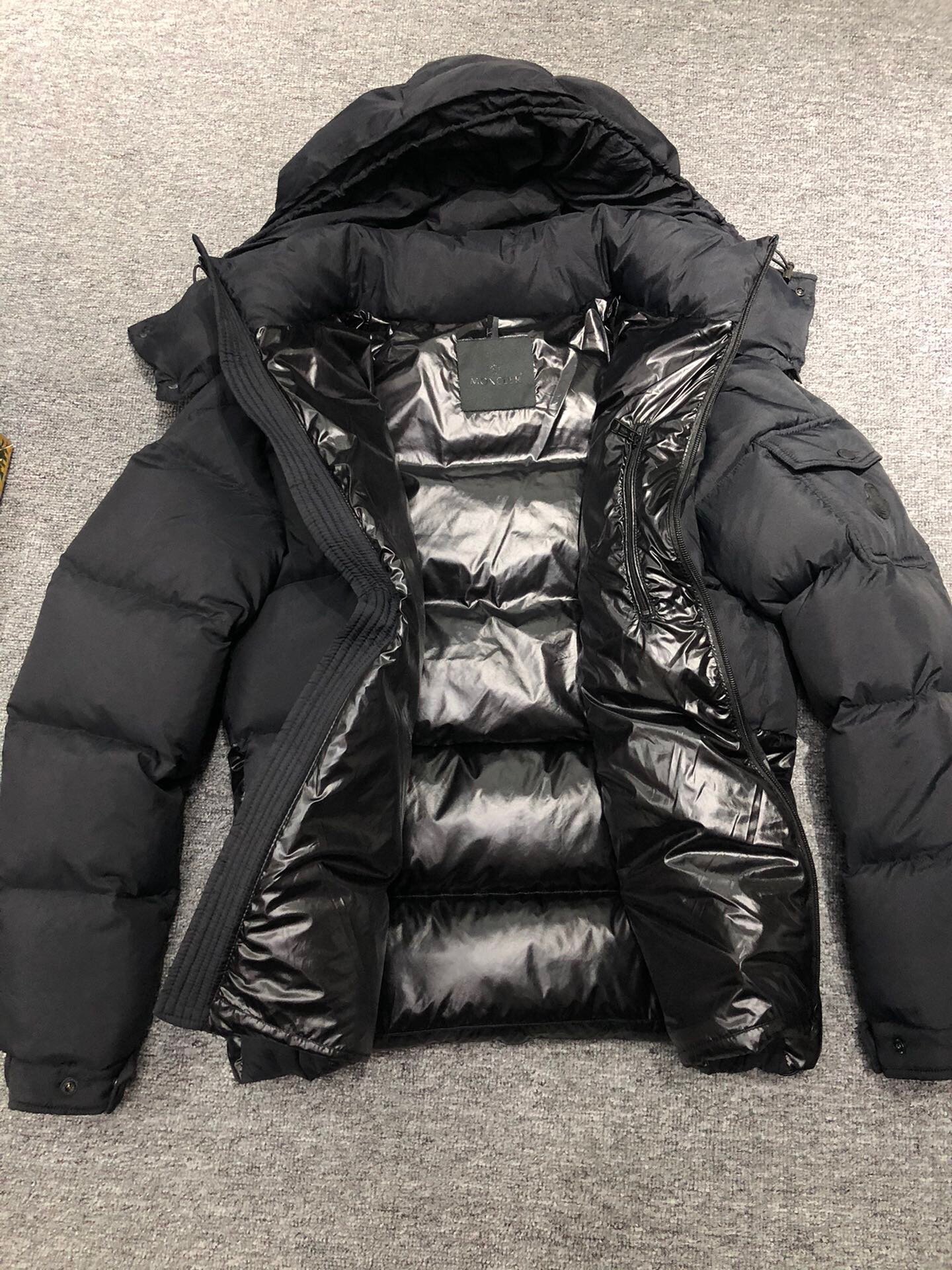 CHAQUETÓN MONCLER - Imagen 2