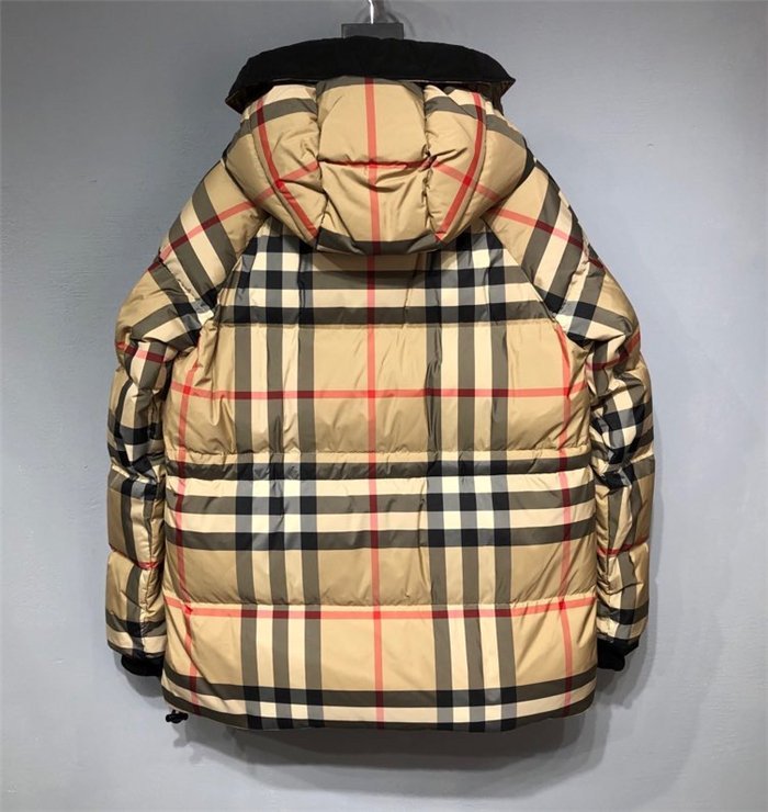 CHAQUETÓN BURBERRY - Imagen 5