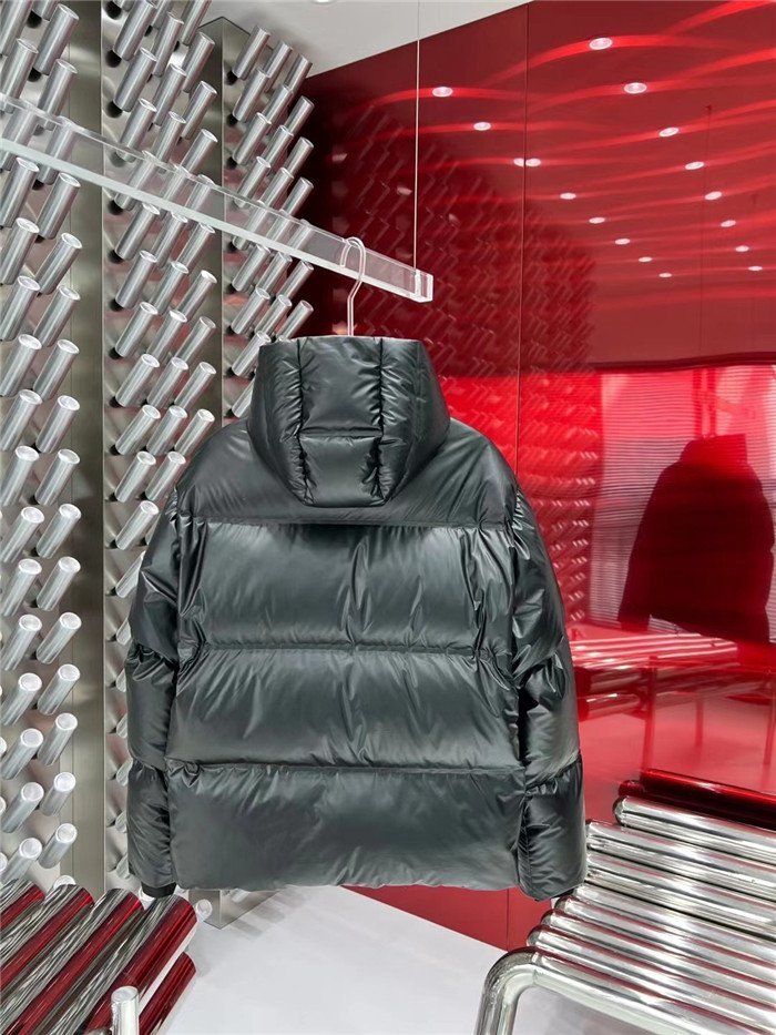 CHAQUETÓN PRADA - Imagen 8