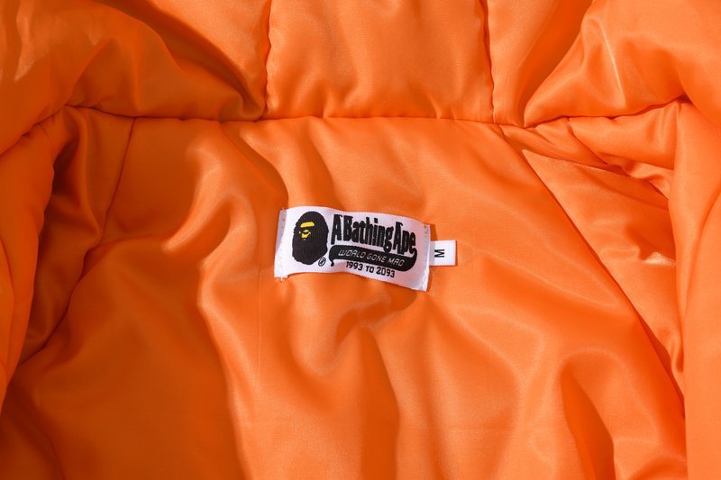 CHAQUETÓN BAPE - Imagen 8