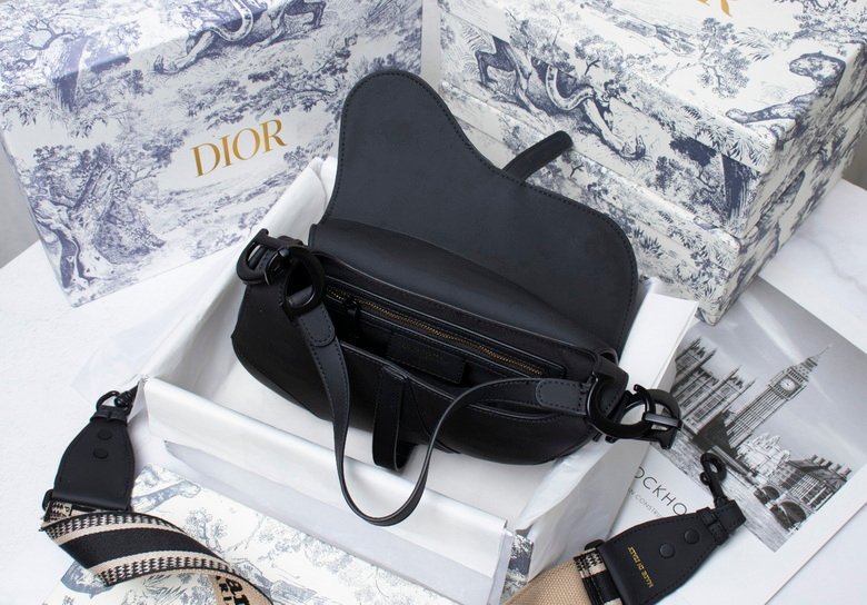 BOLSO MESSENGER DIOR - Imagen 7