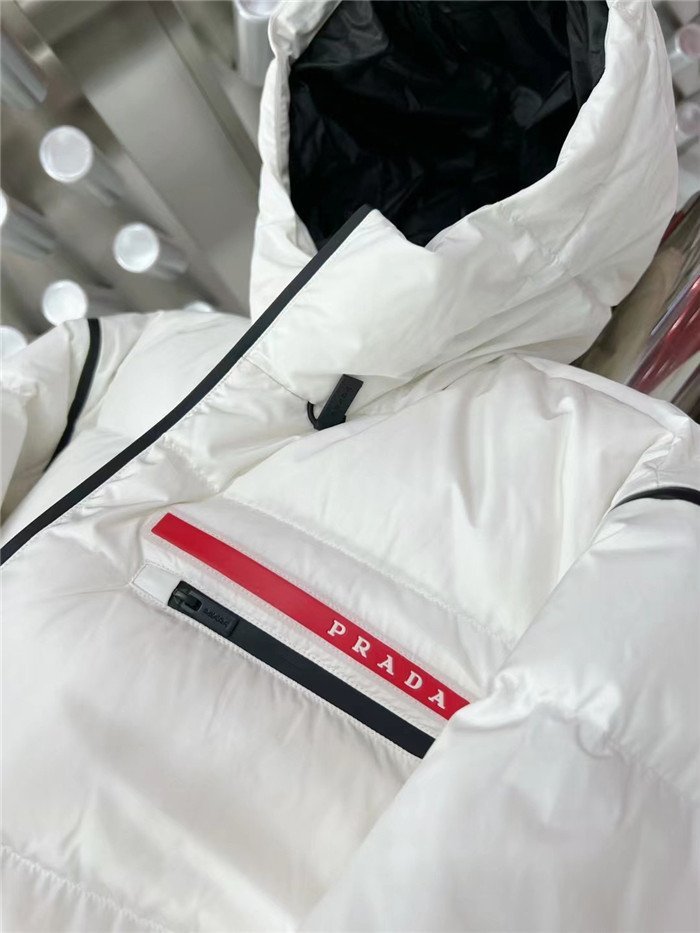 CHAQUETÓN PRADA - Imagen 15