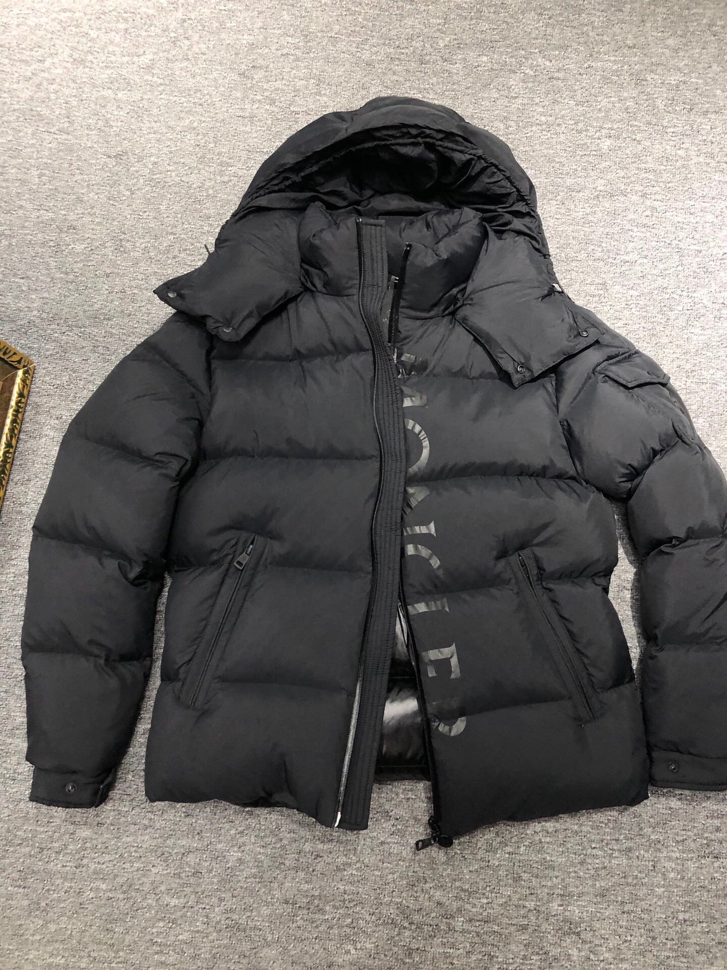 CHAQUETÓN MONCLER - Imagen 6