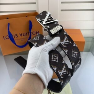 CINTURÓN LOUIS VUITTON