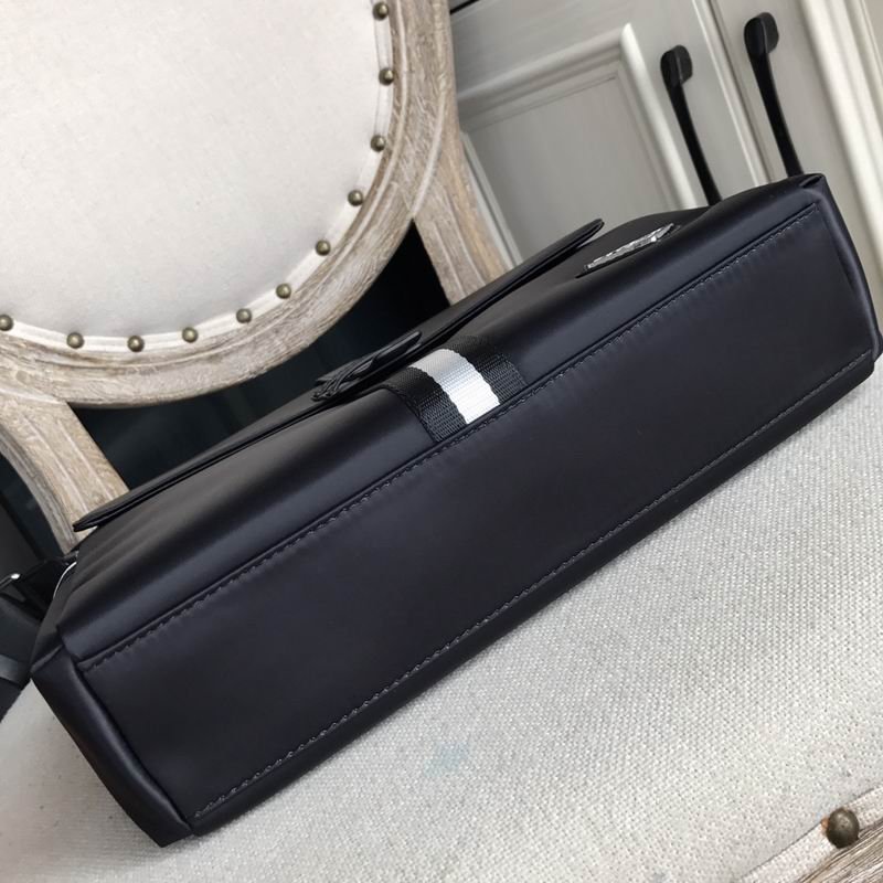 BOLSO MESSENGER PRADA - Imagen 4