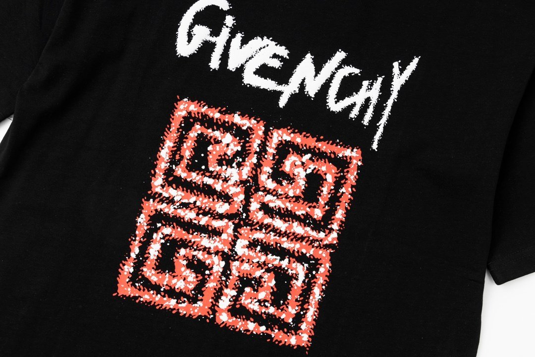 CAMISETA GIVENCHY - Imagen 3
