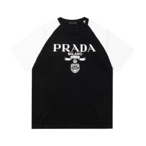 CAMISETA PRADA