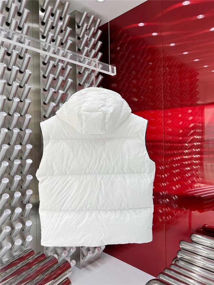 CHAQUETÓN PRADA - Imagen 14