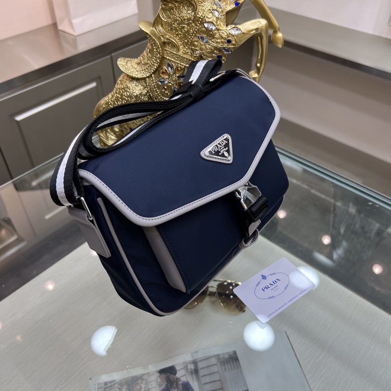 BOLSO MESSENGER PRADA - Imagen 5