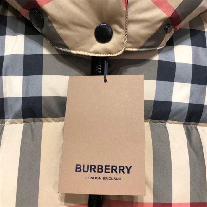 CHAQUETÓN BURBERRY - Imagen 6