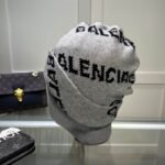 GORRO BALENCIAGA