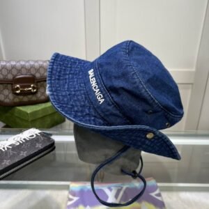 SOMBRERO BALENCIAGA