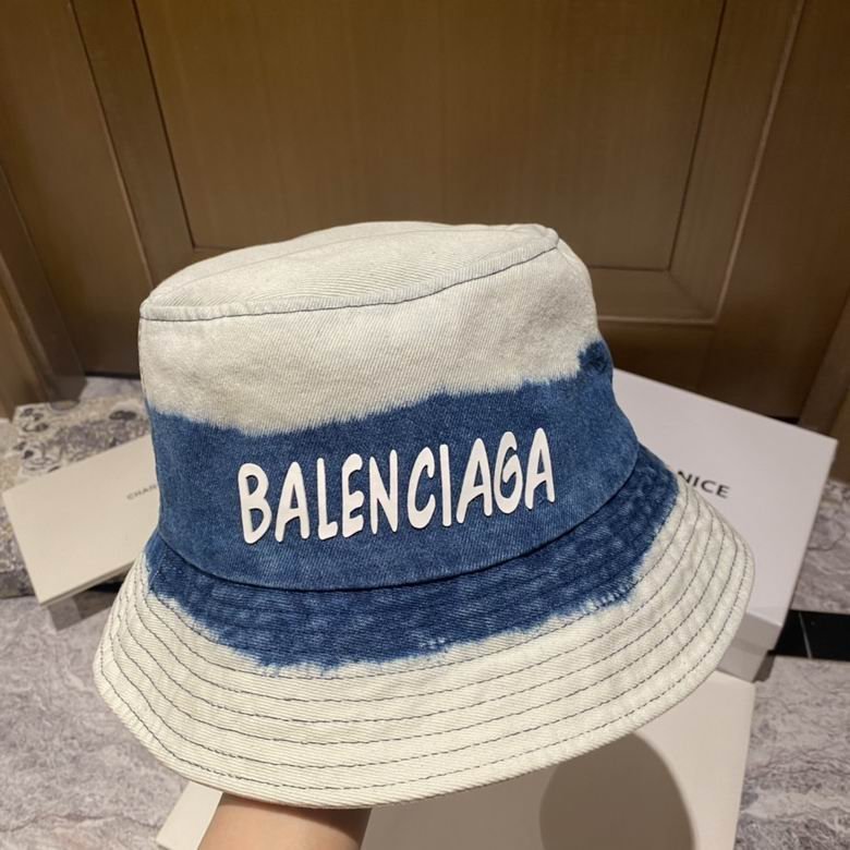 SOMBRERO BALENCIAGA