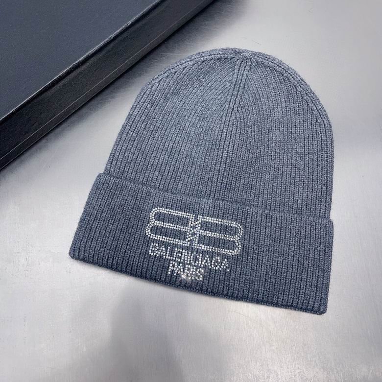 GORRO BALENCIAGA