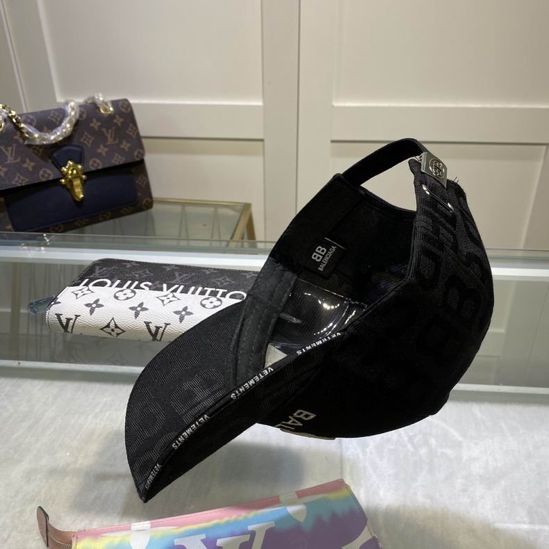 GORRA BALENCIAGA - Imagen 3